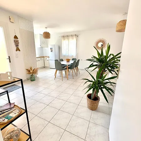 בית נופש Chez Audrey - Charmante - Jardin & Clim *
